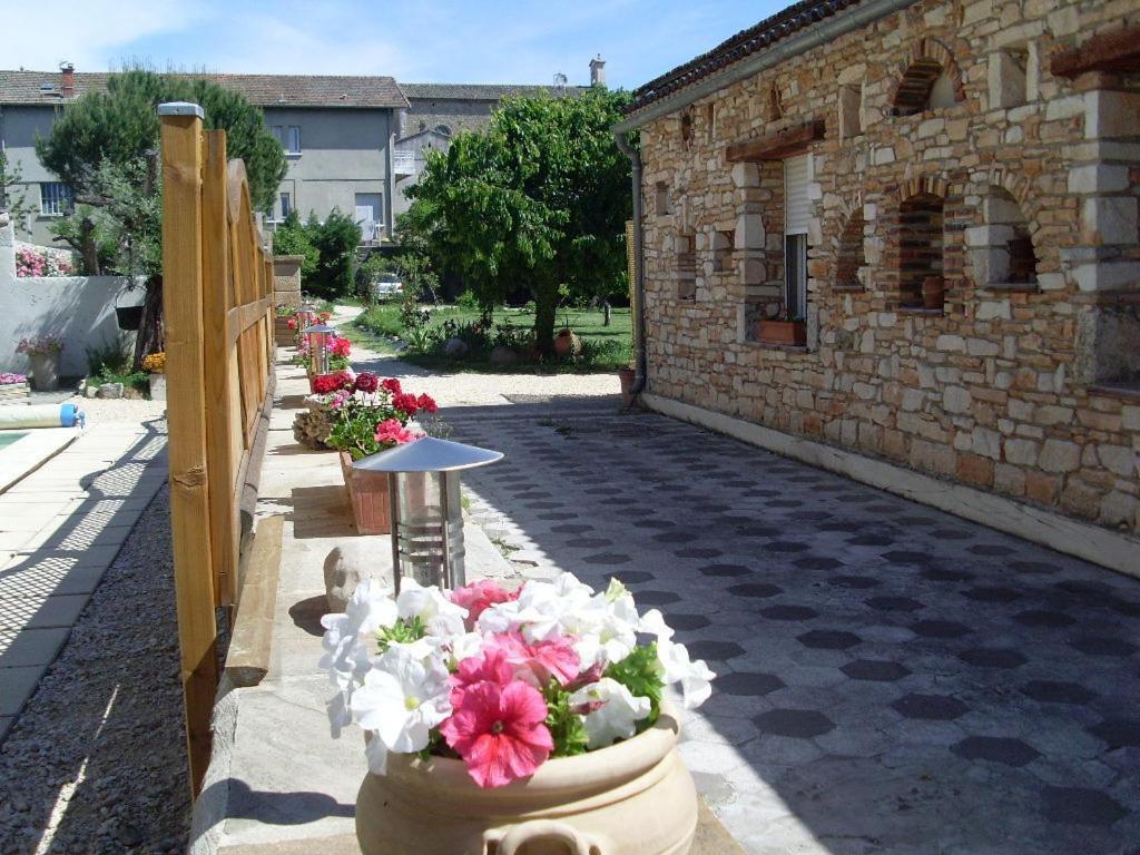 L'Olivier Chez Mame Marthe Villa Vallon-Pont-d'Arc Exterior photo